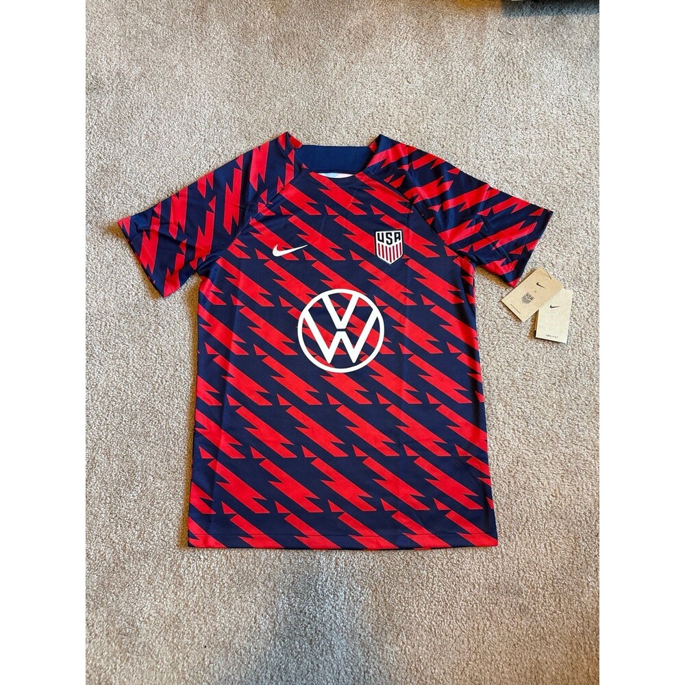 U.S. Soccer Men’s Nike NWT Jersey Size Medium